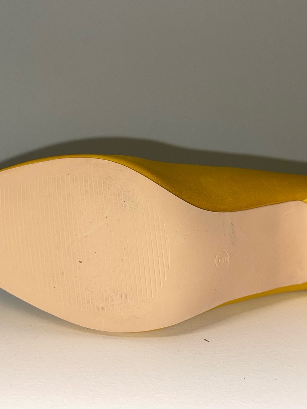 Yellow Satin Pointed Toe Pumps w Crystal Buckle, Manolo Blahnik Inspired (3.25”) - Picture 5 of 8